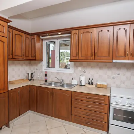 Renos House By Corfu Escapes Feriehus